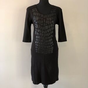 Women’s 10 Feet Amsterdam Black Long Sleeve Dress with Textured Pattern size M